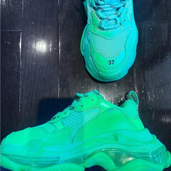 Balenciaga Triple S EU 37 Green Chunky Sneakers - Picture 4 of 9